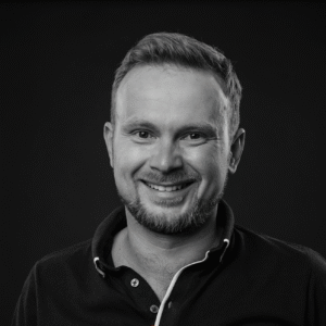 Andriy Gubynskyi, CX/UX Consultant, EBRD Star Venture Program Mentor, MBA, Visiting Lecturer in CX & Innovation Management, and CEO of Craft Innovations. Over 5 years experience of with banking and fintech industry. Andriy helps product teams validate ideas early and avoid the “build trap” before it’s too late.
